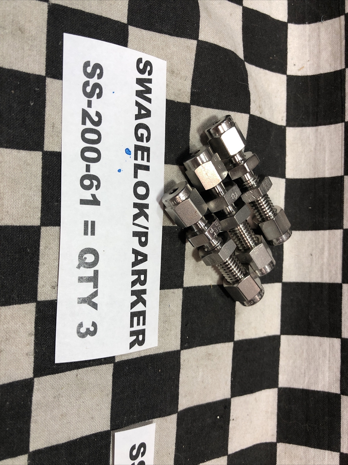 10x SWAGELOK Bulkhead Union 1/8″, SS-200-6-1 SS-200-61 SS-200-9 SS-200-C #1174Z2