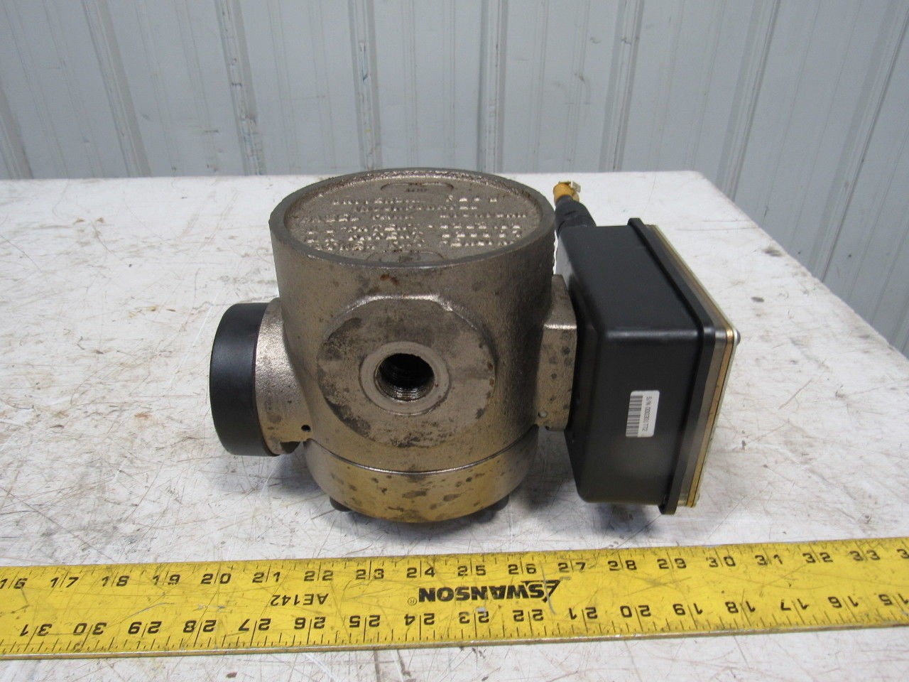 UFM MH-NSF20GM-12BP-32V1.0-A1WU-PC3 Type 4 0-20GPM Flow Meter 1/2″ Ports