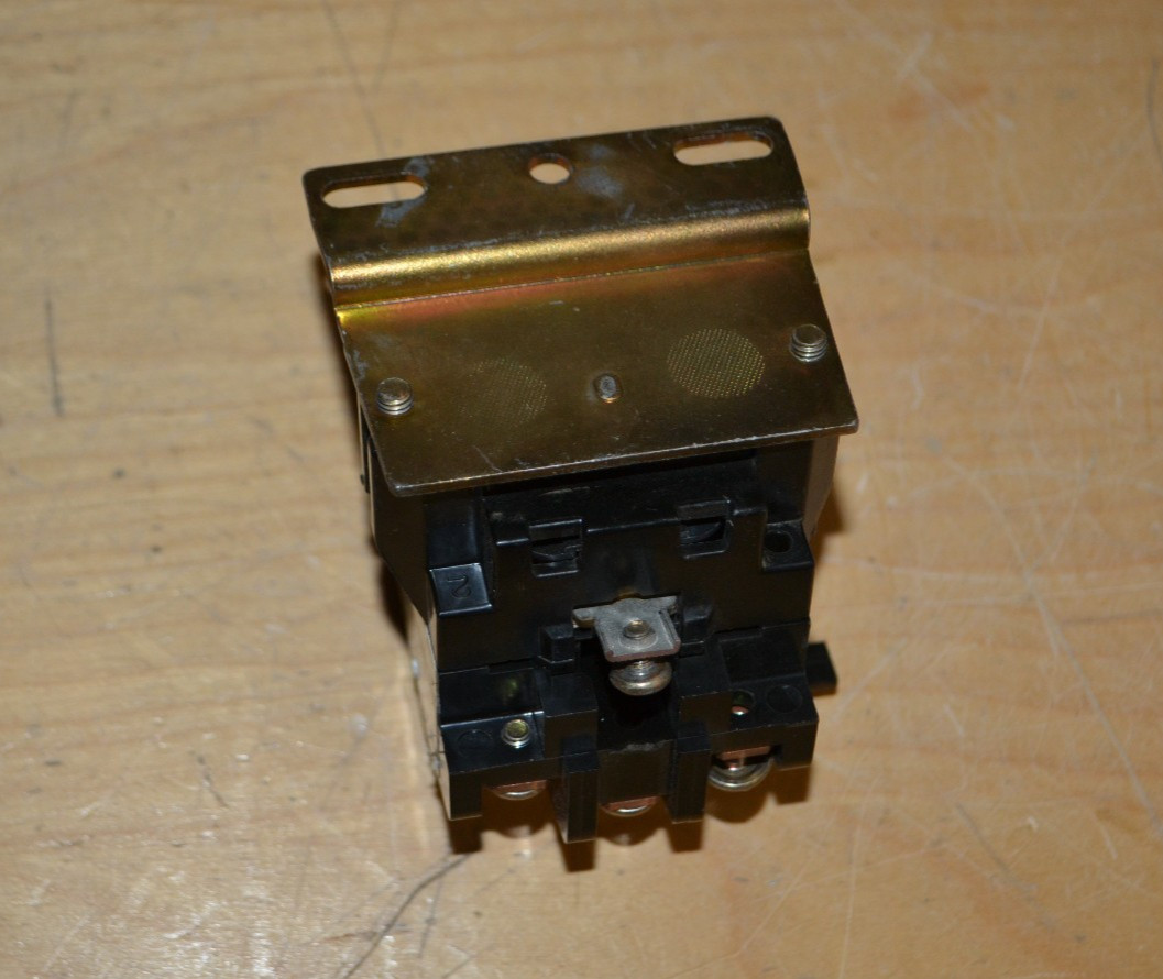 Furnas ~ 41NB20AFP393RGR ~ Electric Definite Purpose Control Coil 110/120V 30AMP