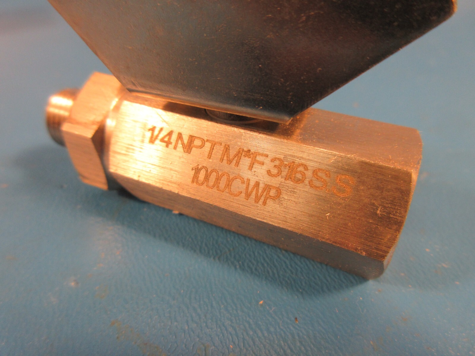Midwest Control MSMF-25, 1/4″ Pipe, Full Port, Stainless Steel Miniature Ball Va