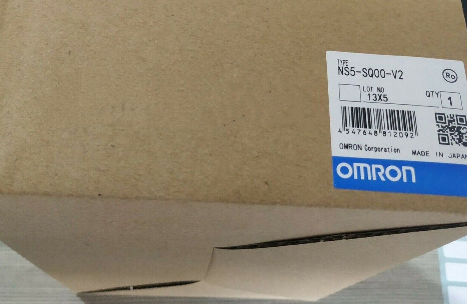 NEW OMRON NS5-SQ00-V2