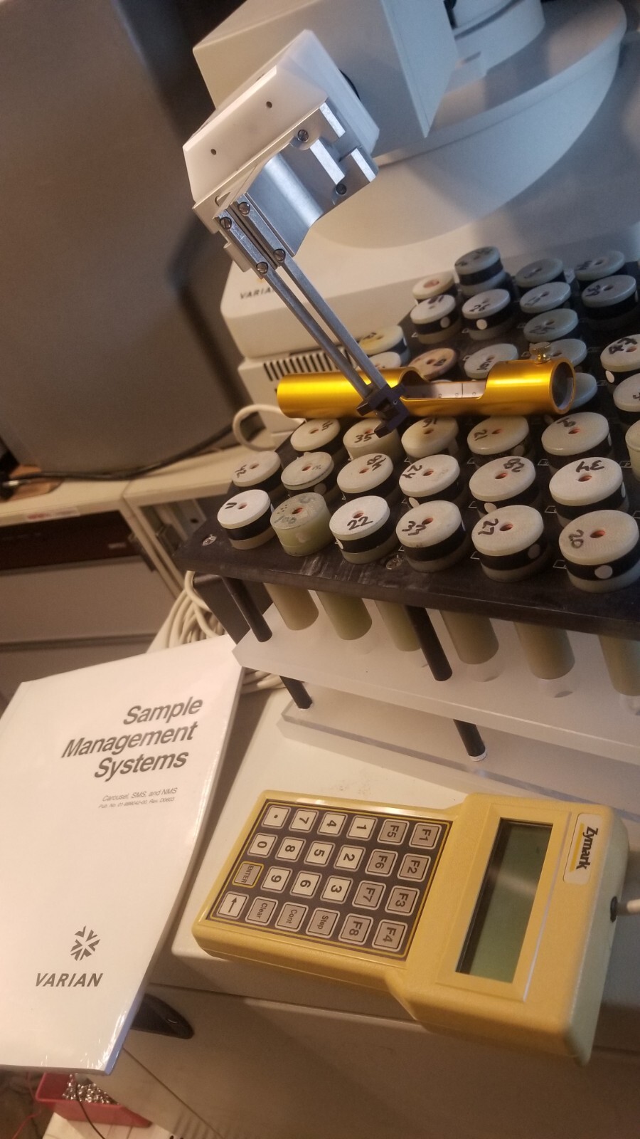 CALIPER LIFE SCIENCE VARIAN BRUKER SMS NMR AUTOSAMPLER 47614/12 47614 Guarenteed