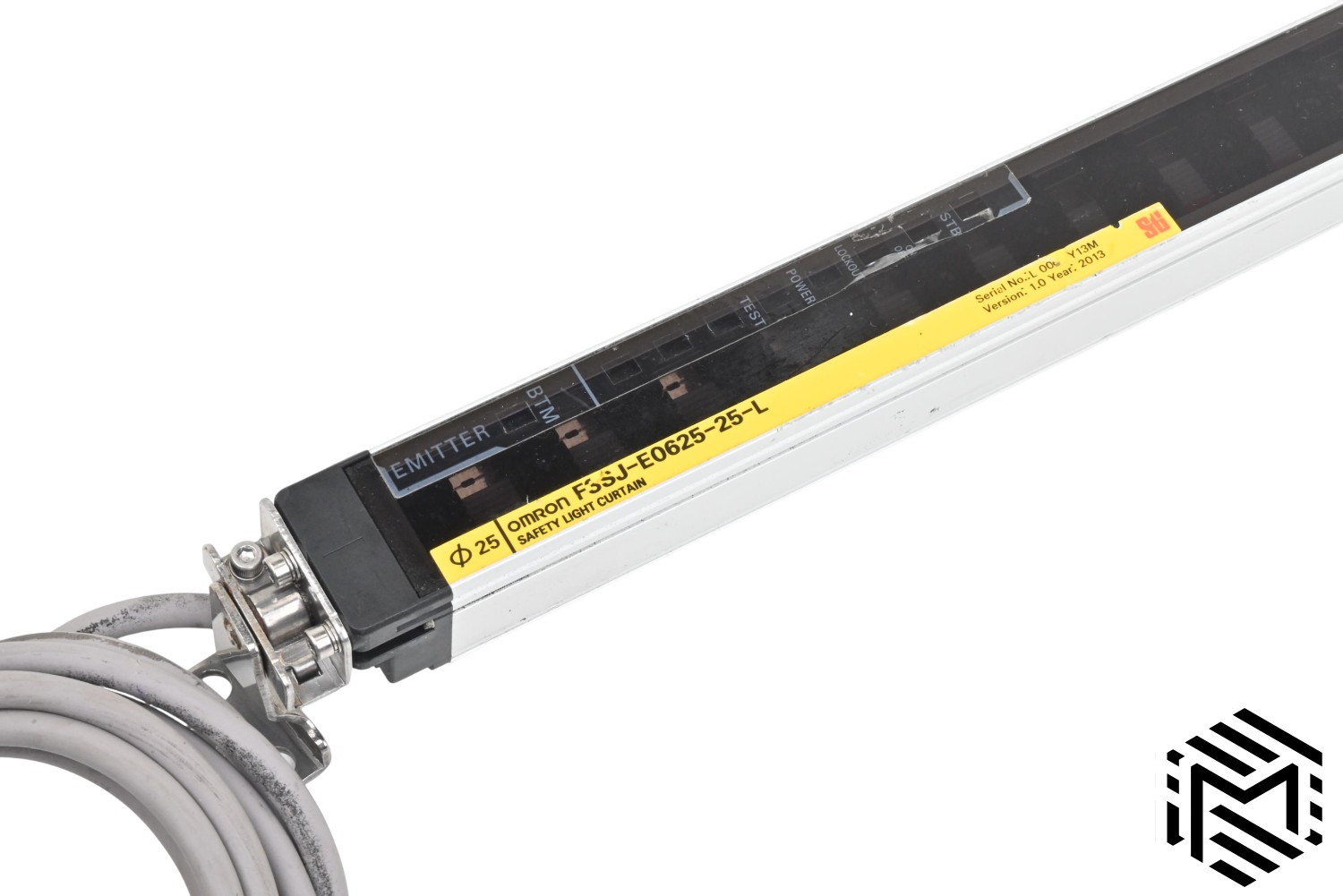 Omron STI F3SJ-E0625-25-L Safety Light Curtain Emitter – 625mm – 24VDC – Used