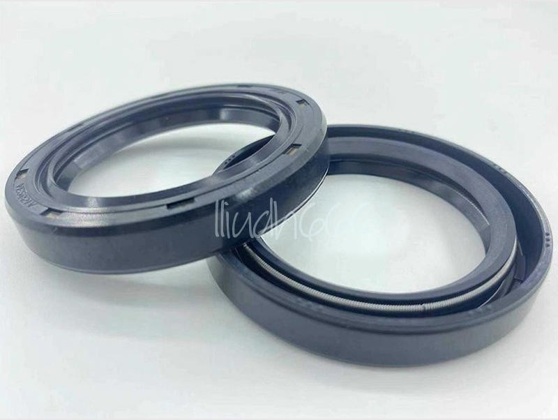 1PCS NOK skeleton oil seal TC32*52*11 AE1904A NEW