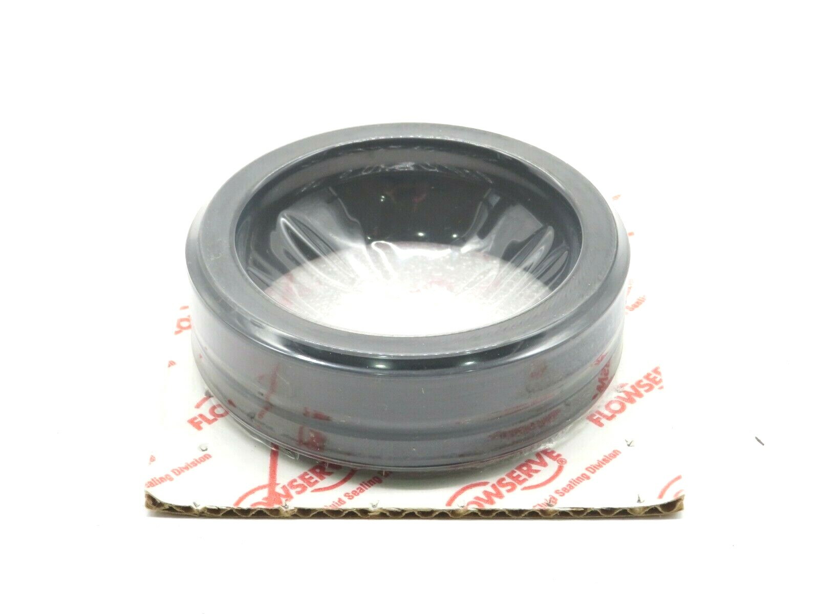 NEW FLOWSERVE Y5FB3125333 3/NO CARBON INSERT NO5