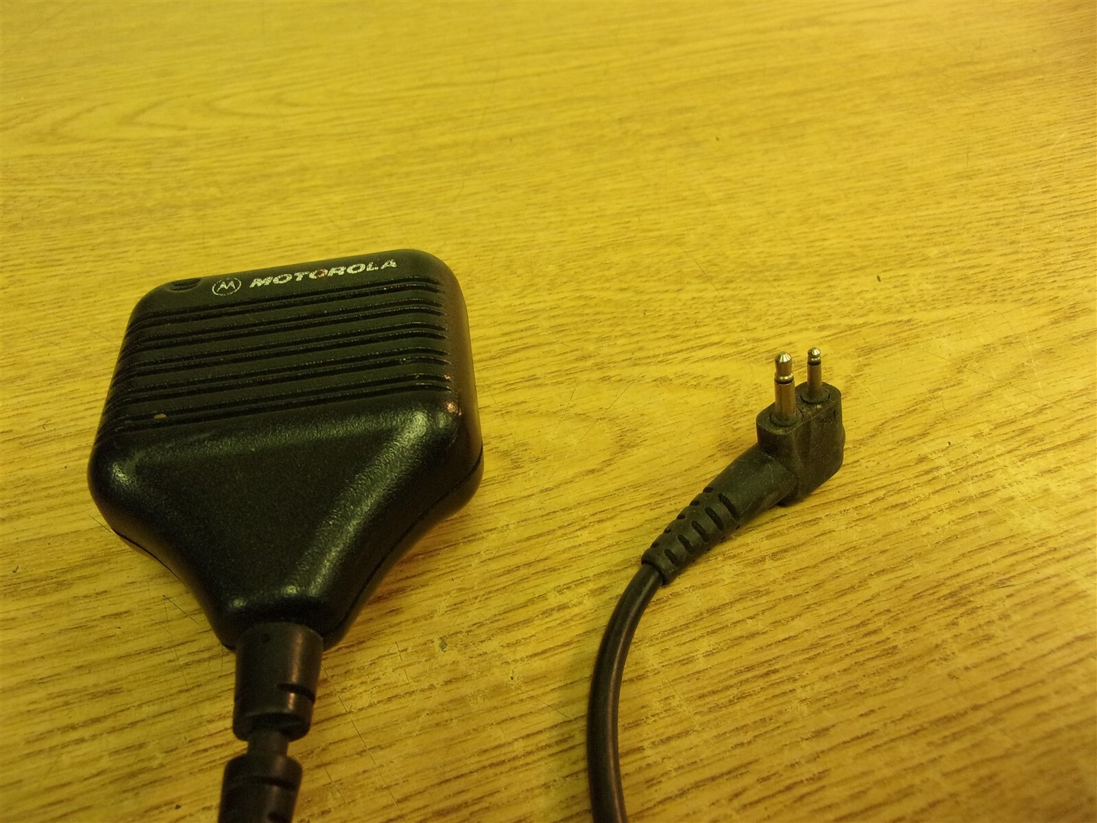 Motorola HMN9030A Microphone with Clip *FREE SHIPPING*