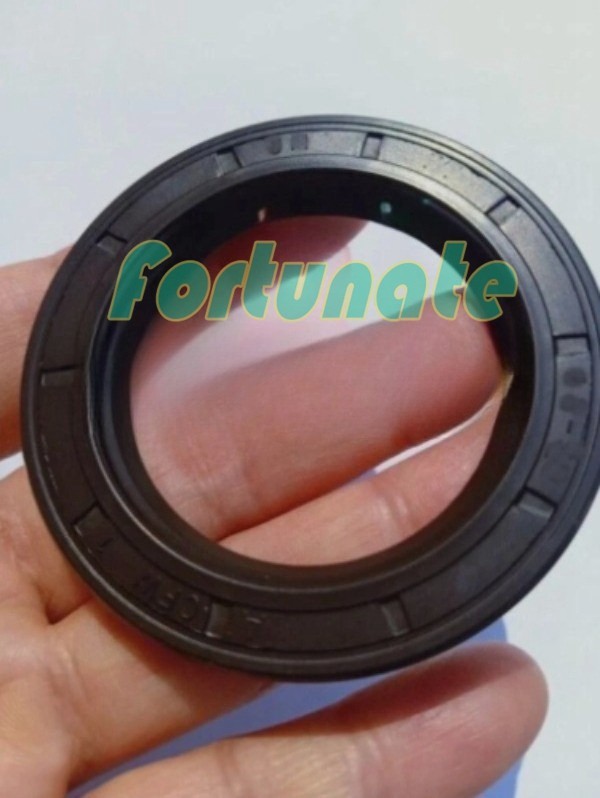 1PC NEW FOR CFW Skeleton oil seal BAUSLX2 52*68*8