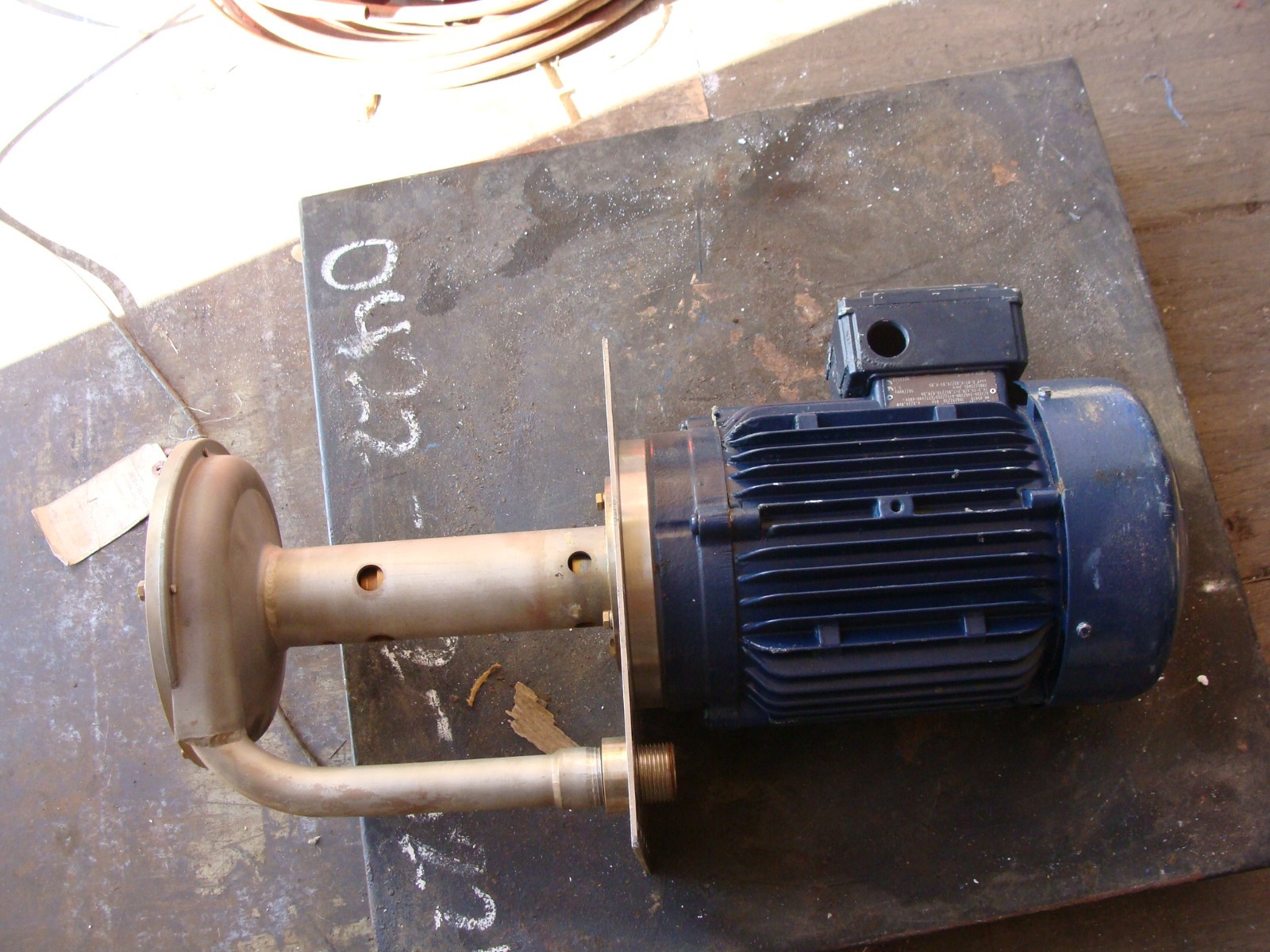 DIETZ IMMERSION PUMP FDR100LB/2P 3PH NR. 65675 277-480V 4.80KW
