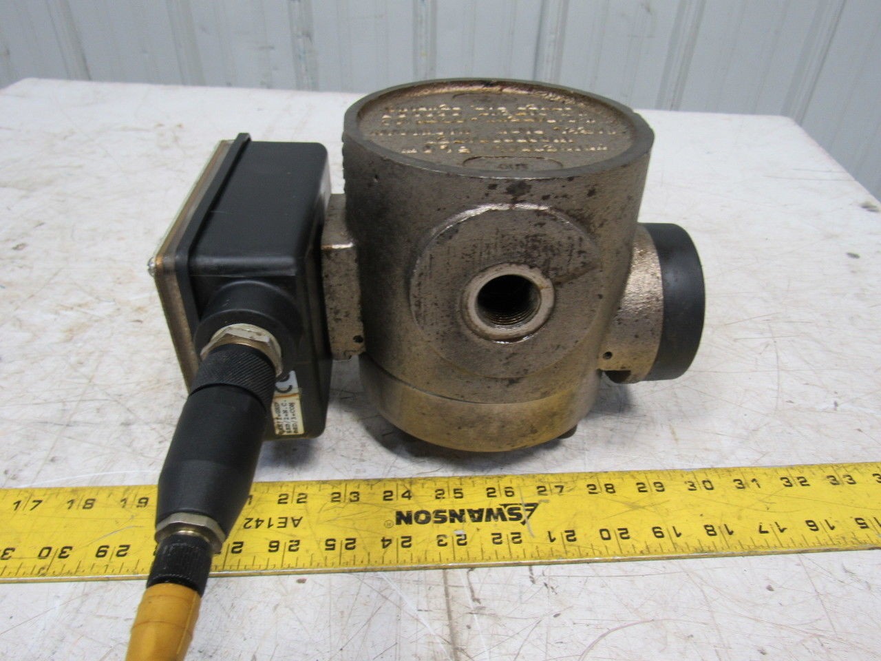 UFM MH-NSF20GM-12BP-32V1.0-A1WU-PC3 Type 4 0-20GPM Flow Meter 1/2″ Ports