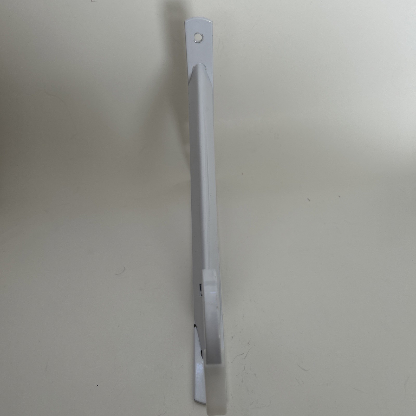 John Sterling RP-0495-WT White Max Duty Shelf and Rod Bracket