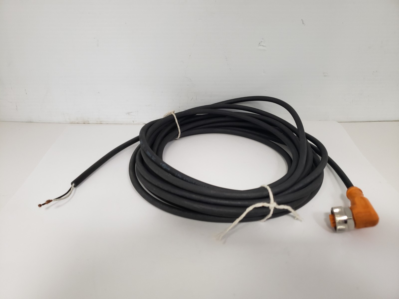 IFM ELECTRONIC EVC165 CORDSET FENAKE 5M 250V 300V DC