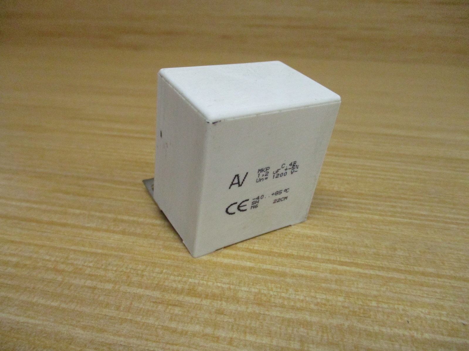 AV Arcotronics MKP-C.4B Capacitor 1.2uF 1200V