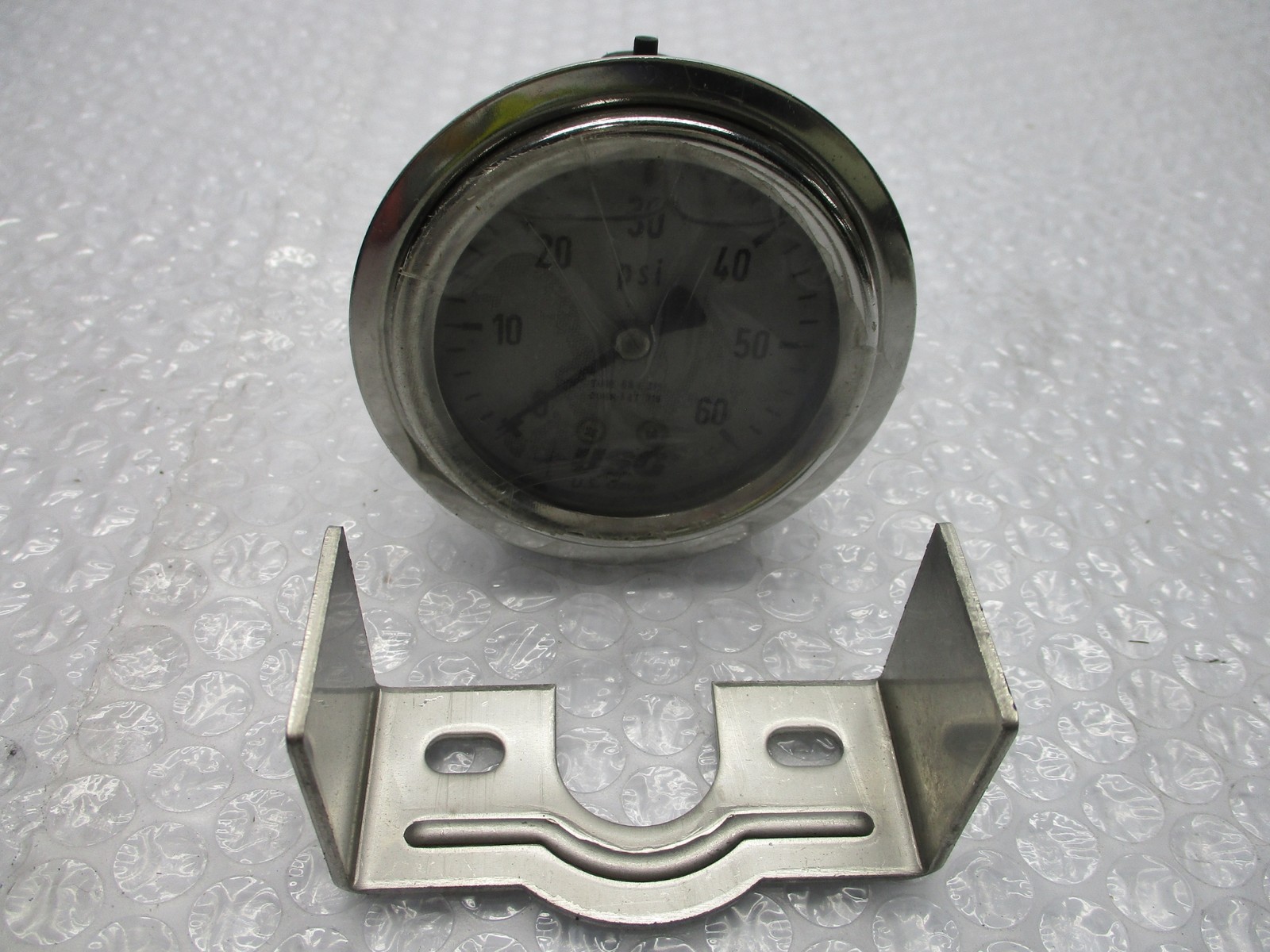 AMETEK USG 65621OAT4CD3A00 GAUGE 0-60PSI NSMP