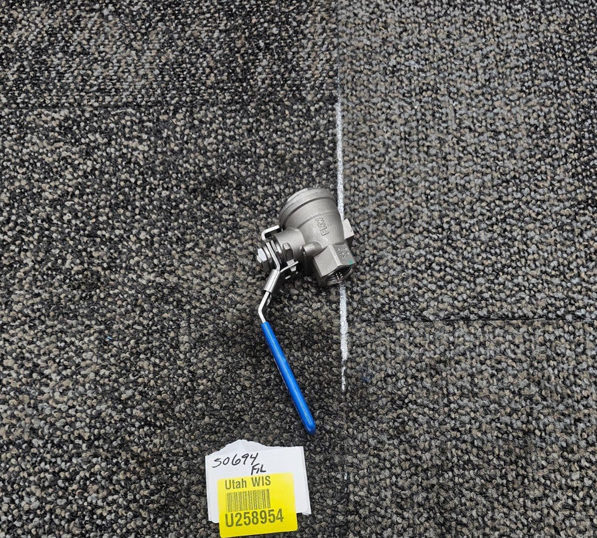Fnw FNW220AD 1/2″ Full Port Locking Lever 2000# Ball Valve Stainless