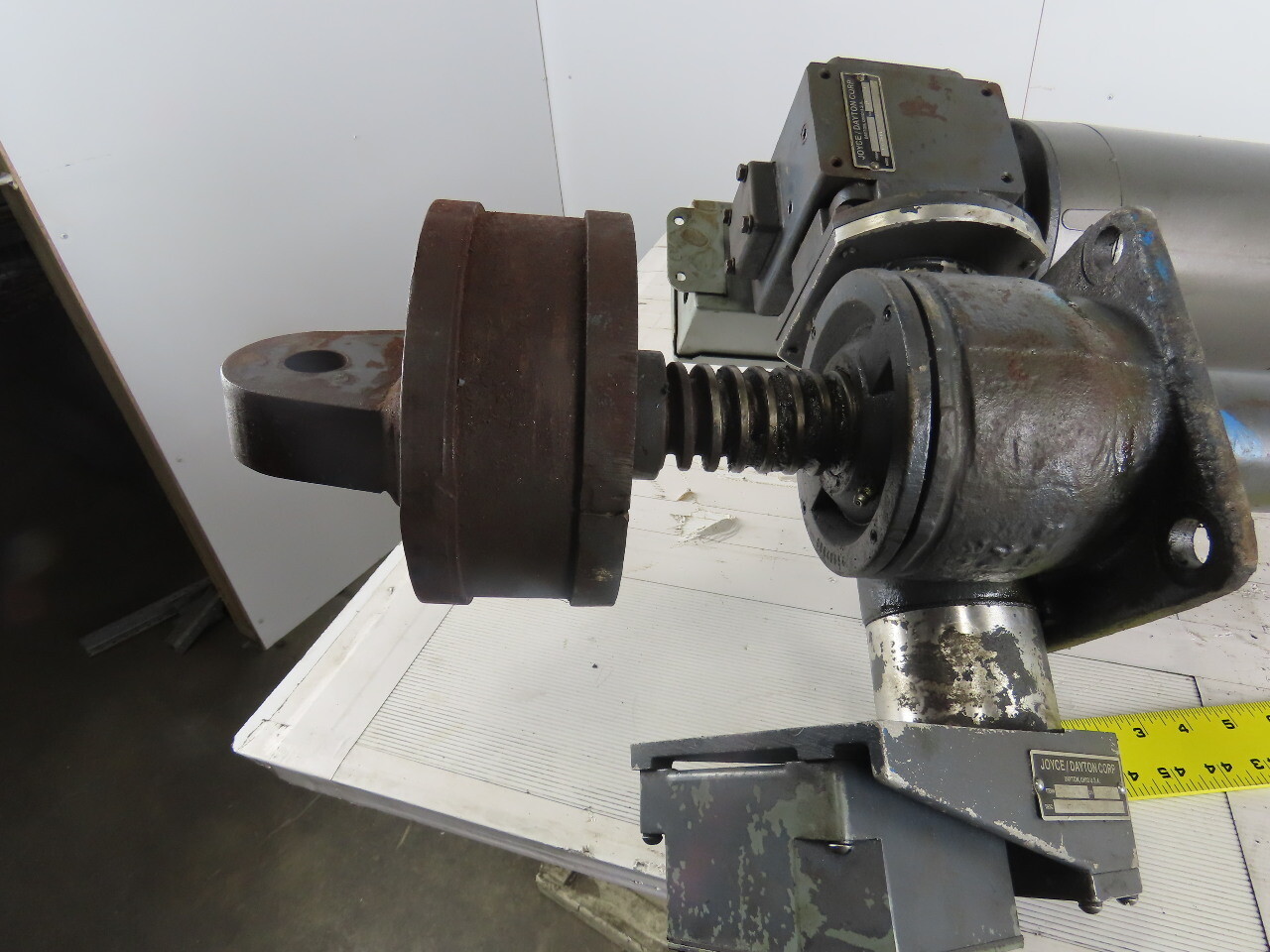 Joyce Dayton 10 Ton 36″ Machine Comdrive Screw Jack W/ 575V 3Ph Motor & Limit
