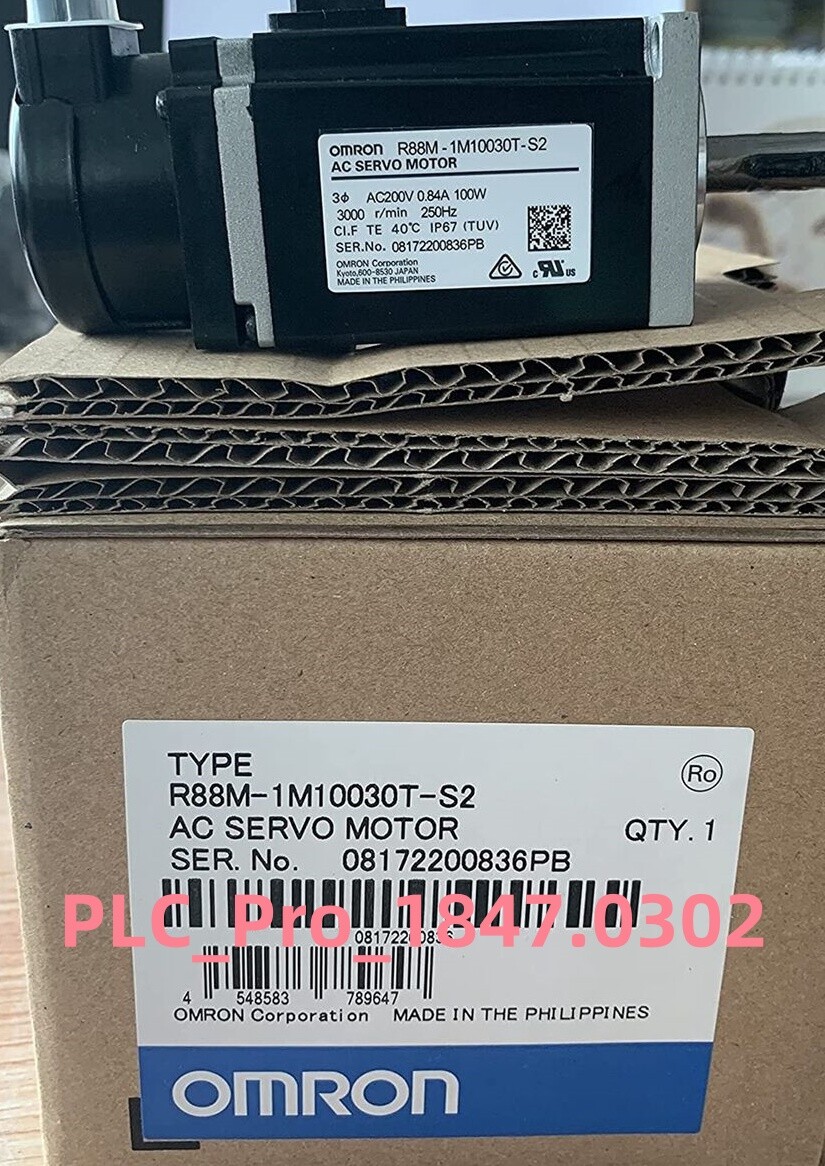 R88M-1M10030T-S2 1PCS New OMRON R88M-1M10030T-S2 Servo Motor Fast delivery