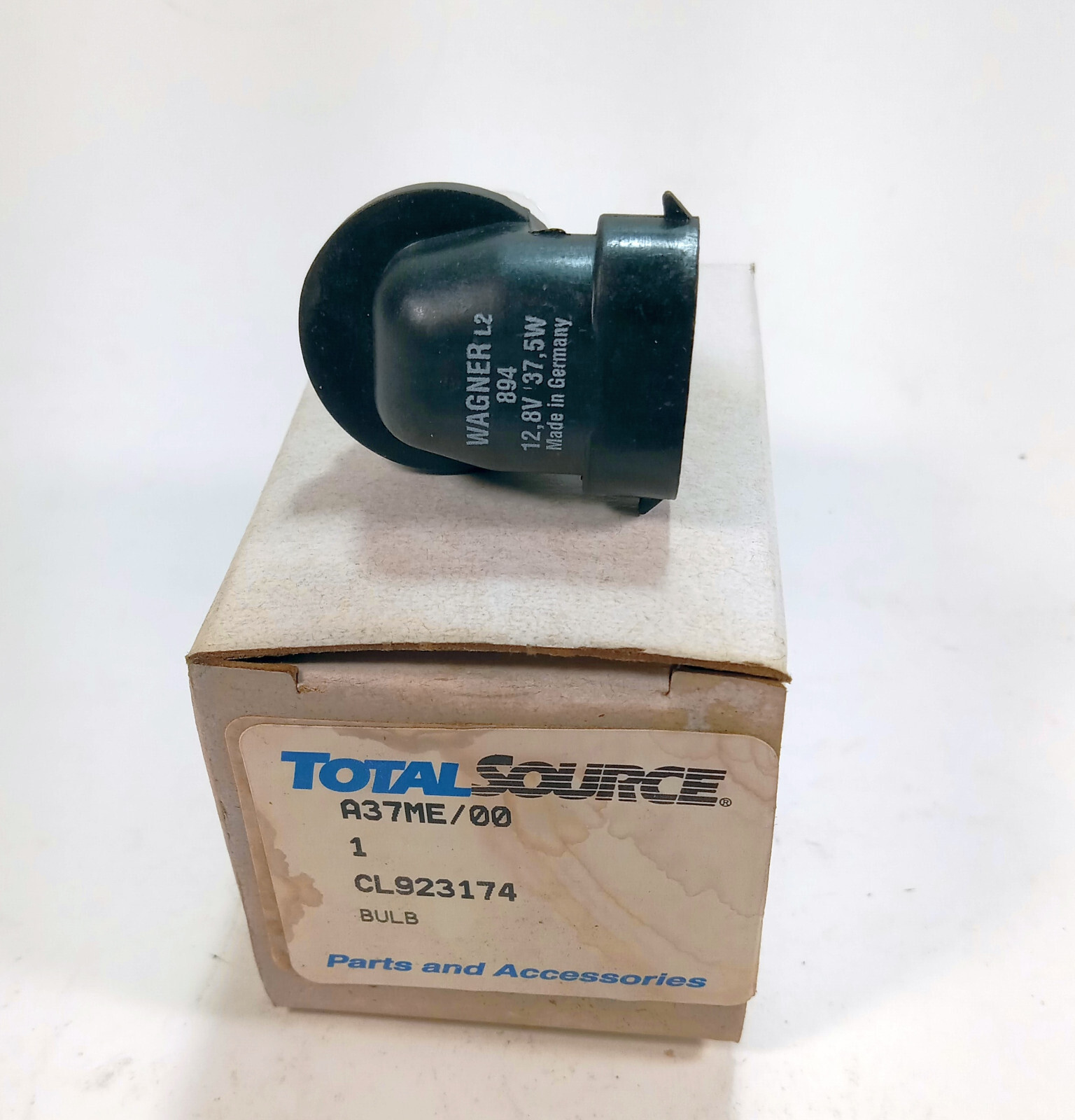 1 NEW TOTAL SOURCE A37ME/00 HALOGEN BULB CL923174 NIB ***MAKE OFFER***