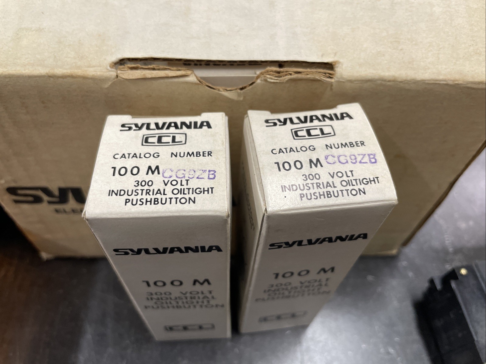 Lot o 3 New Vintage Sylvania 100M-CG9ZB Selector Switch 300V Industrial Oiltight