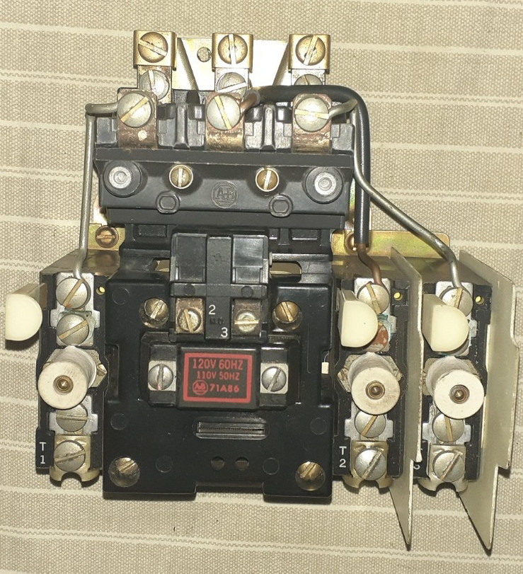 Allen-Bradley Starter Relays 709-BOD103 709-B0D103 120V/60Hz, 110V/50Hz