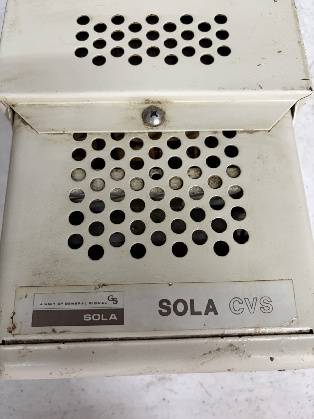 USED SOLA 23-00210-0800-23 VOLTAGE REGULATOR 120/240VAC 12.4A 60HZ 23-23-210-8
