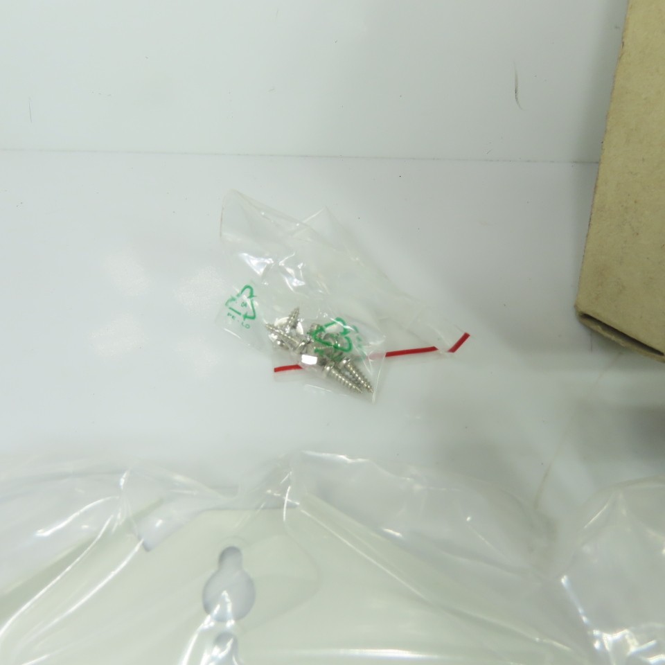 Siemens S30817-K6040-A101 Wall Mount Kit