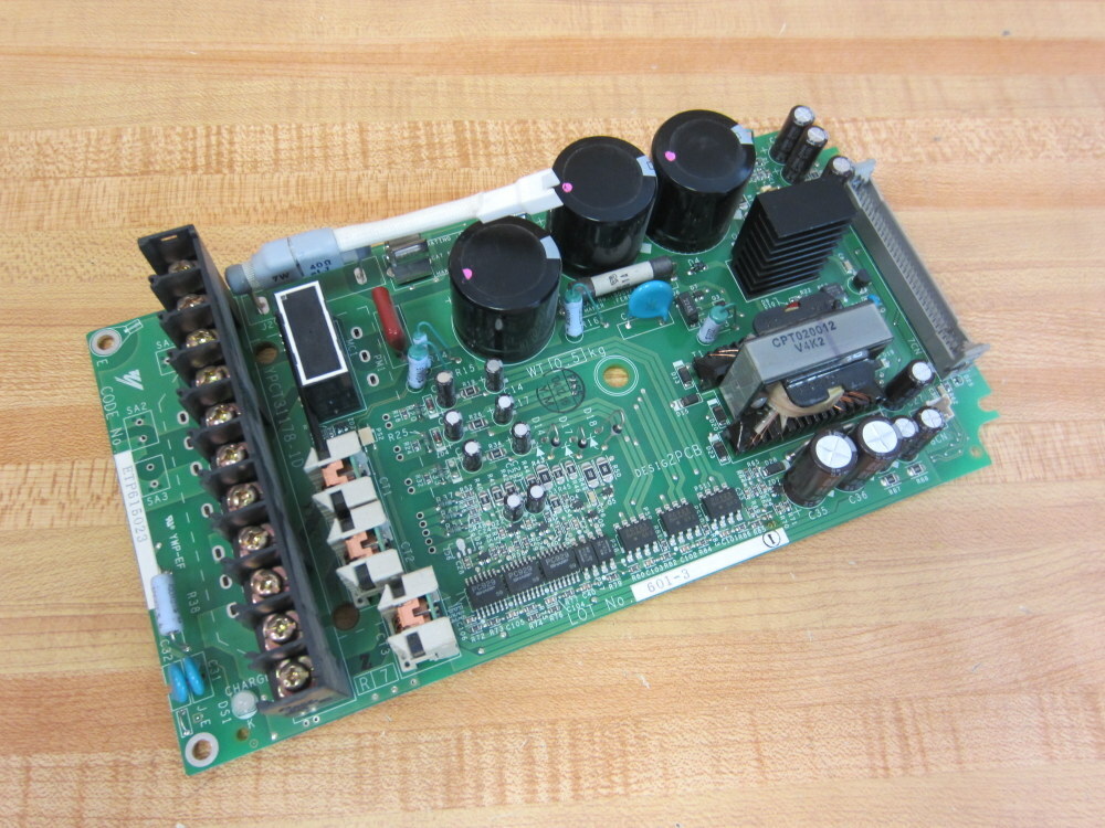 Yaskawa ETP615023 PCB Gate Drive Bd 230V 0.7kW G5/P5 YPCT311781D