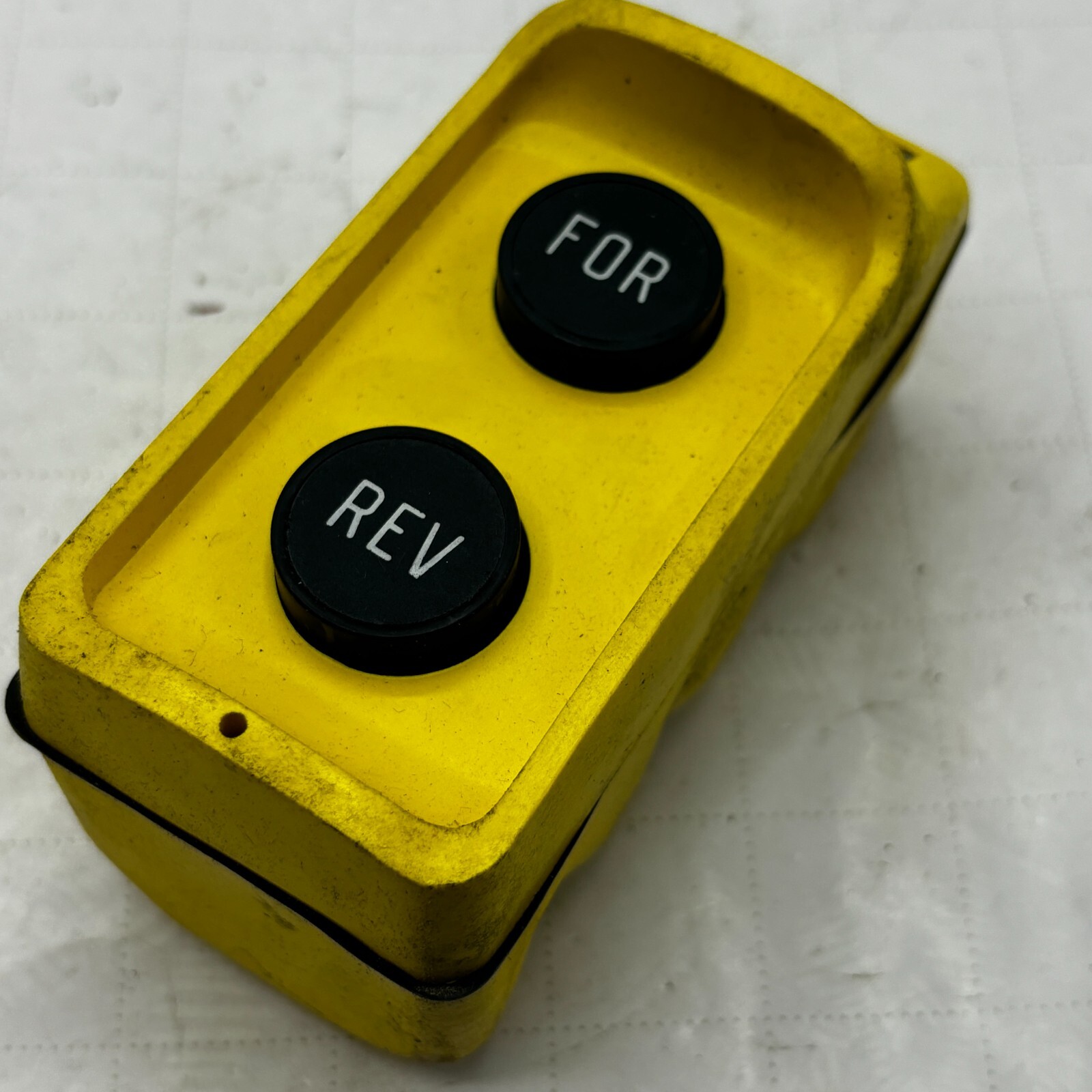 SQUARE-D BW71YU PENDANT CONTROL STATION ENCLOSURE SER A CLASS 9001 B600-P600 🎯
