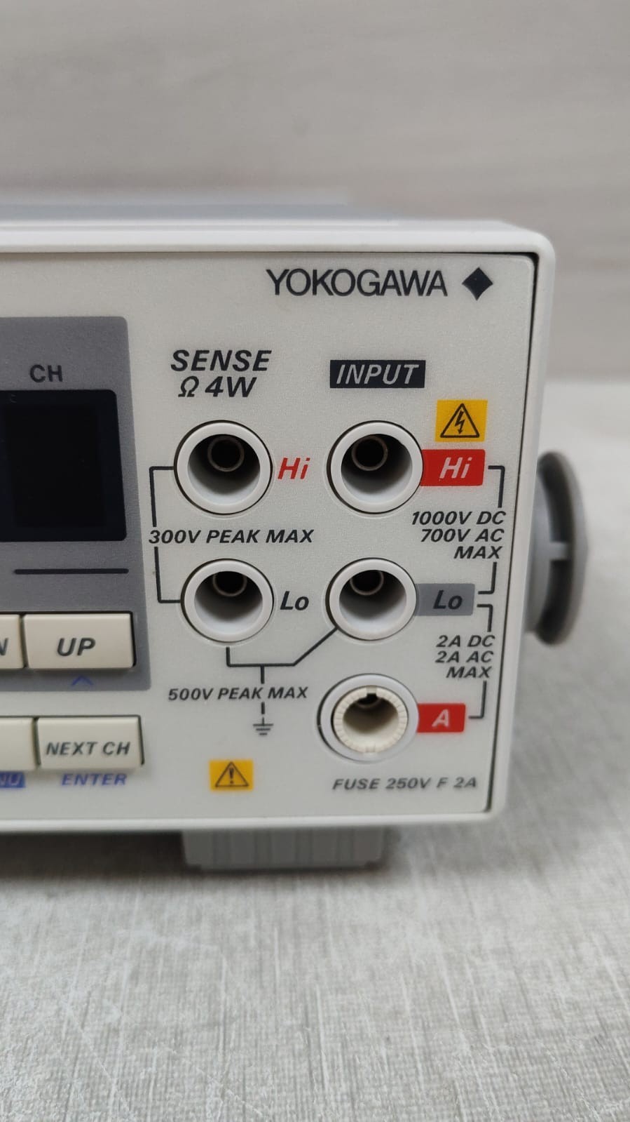 YOKOGAWA 7555 / 755501 -7-F 12WB18631 L DIGITAL MULTIMETER UNIT 230V