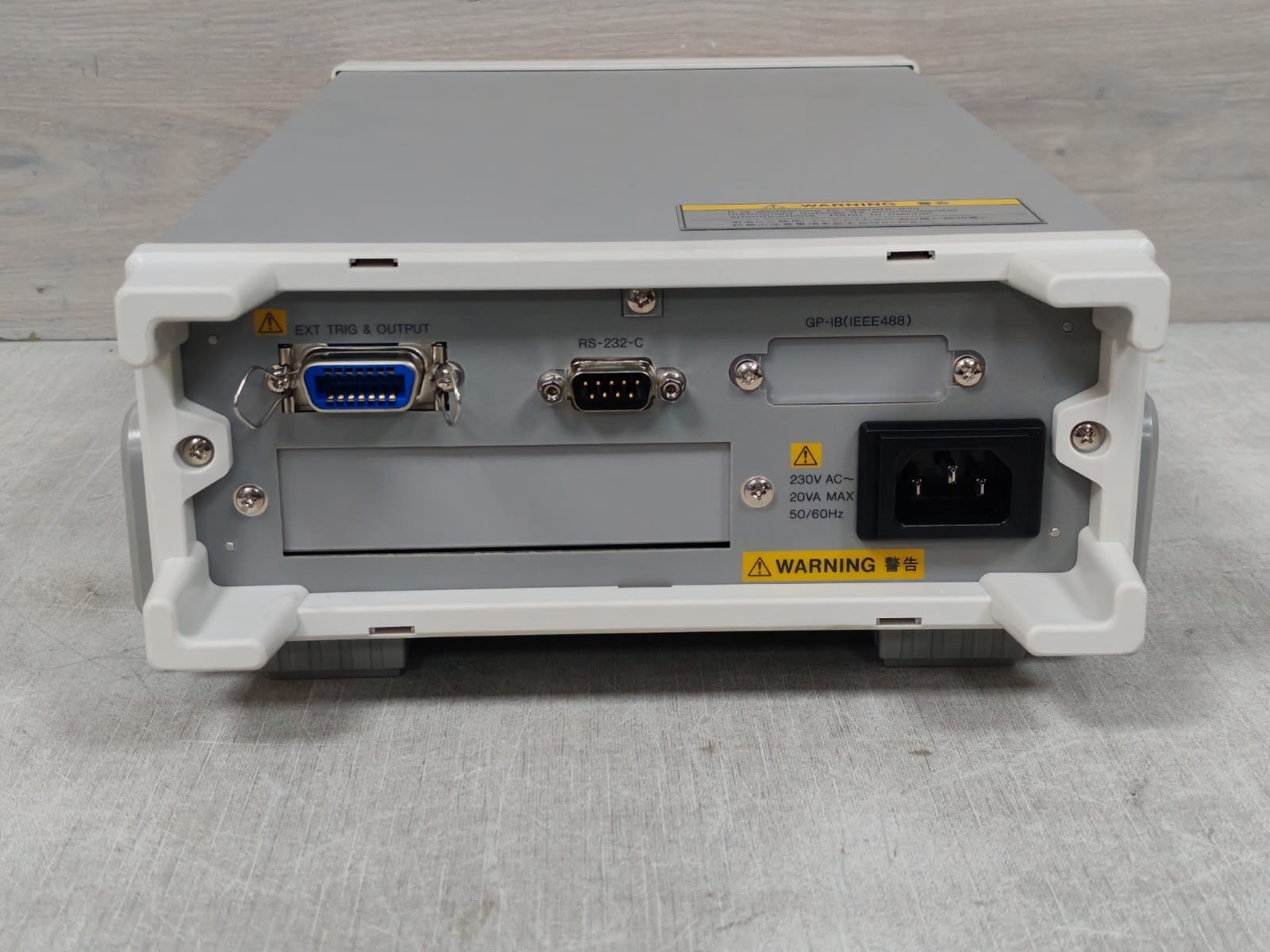 YOKOGAWA 7555 / 755501 -7-F 12WB18631 L DIGITAL MULTIMETER UNIT 230V