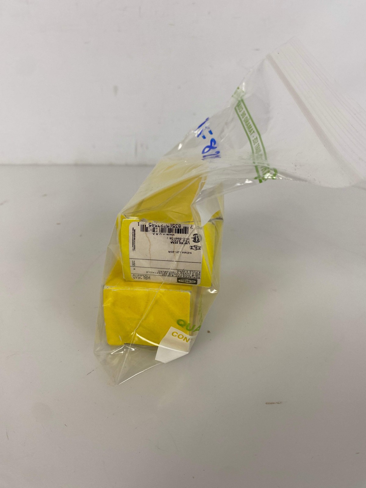 Hubbell HBL2510 Twist Locking Receptacle Pack of 2