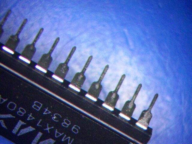 MAXIM MAX1480ACPI Qty of 2 per Lot IC TXRX RS485/422 250KBPS 28DIP