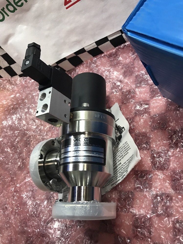 MDC Angle Valve 1.5″ HV Pneumatic 2-3/4″ CF, AV-150-P & Humphrey 31039RC