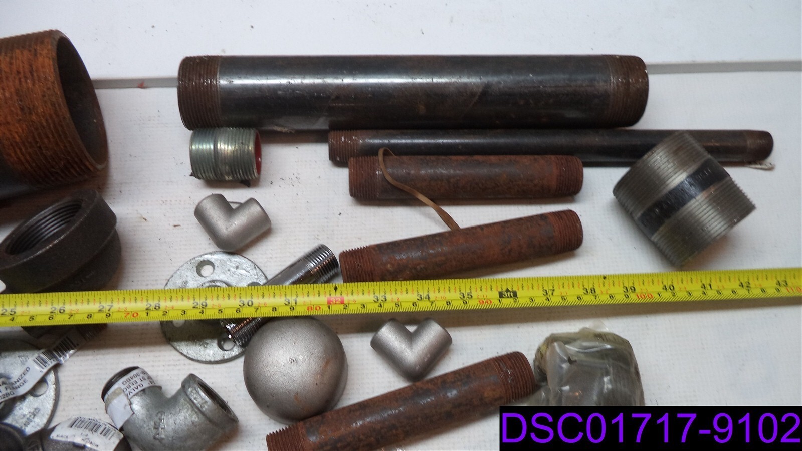 Qty = 99: Mixed Lot of Metal Pipe Fitting & Stainless Flex Hoses Many Sizes