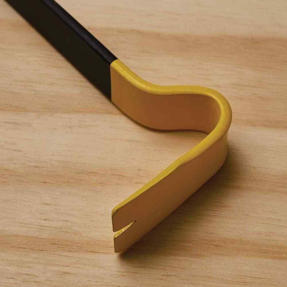 Stanley 55-526 Steel Pry Bar with 1-3/4″ Tip, 21″ Overall Length