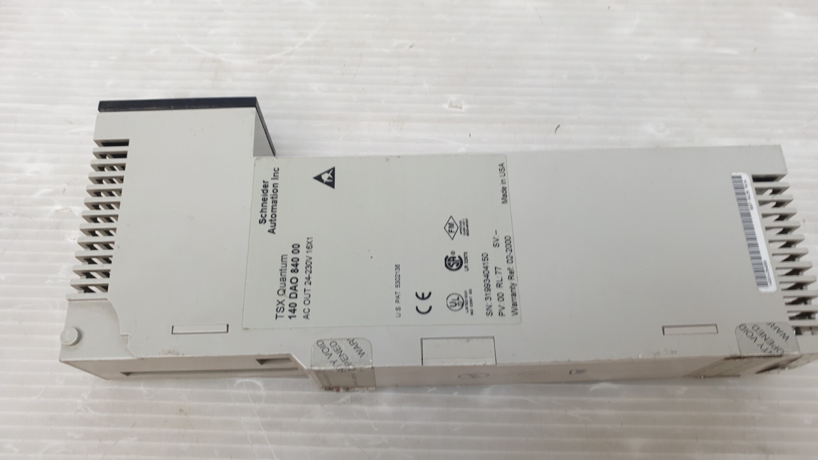 SCHNEIDER AUTOMATION TSX QUANTUM 140 DAO 840 00, 140DAO84000
