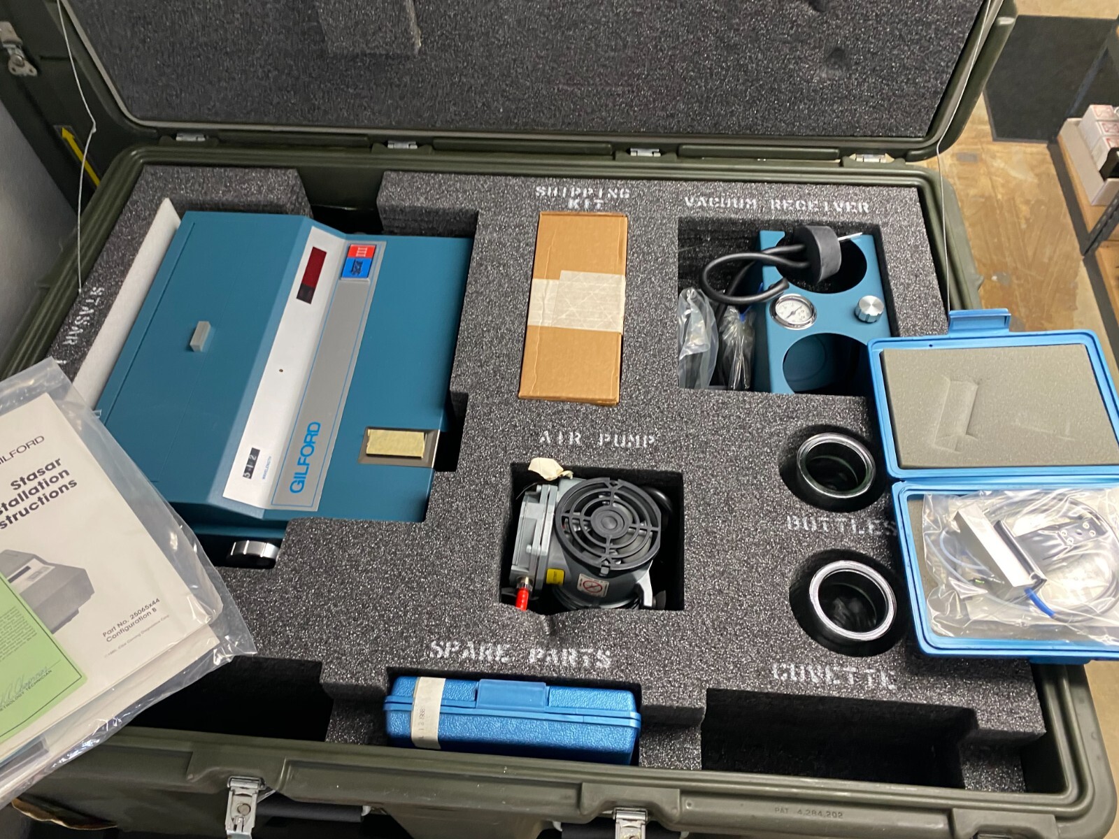 GILFORD VISIBLE ONLY SPECTROPHOTOMETER STASAR III BRAND NEW STILL ORIGINAL CASE 
