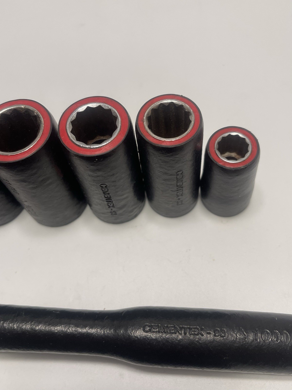 Cementex 1000V Insulated 3/8″ Dr. Ratchet , Socket Set , EXCELLENT