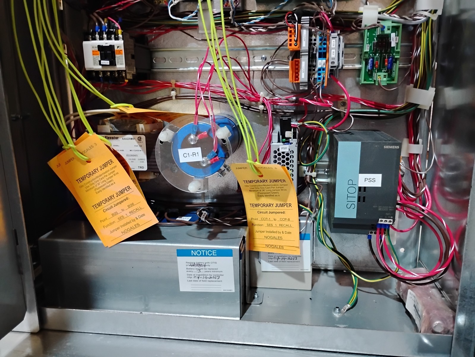 Otis Gen 2 Elevator GCS Controller 17HP – AAA21310AD