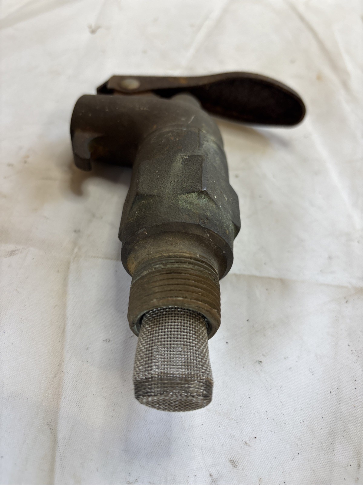Just Right MFG. Co, 8-902 Faucet Brass Oil Handle Pump Threaded Screen 1.5 lbs.