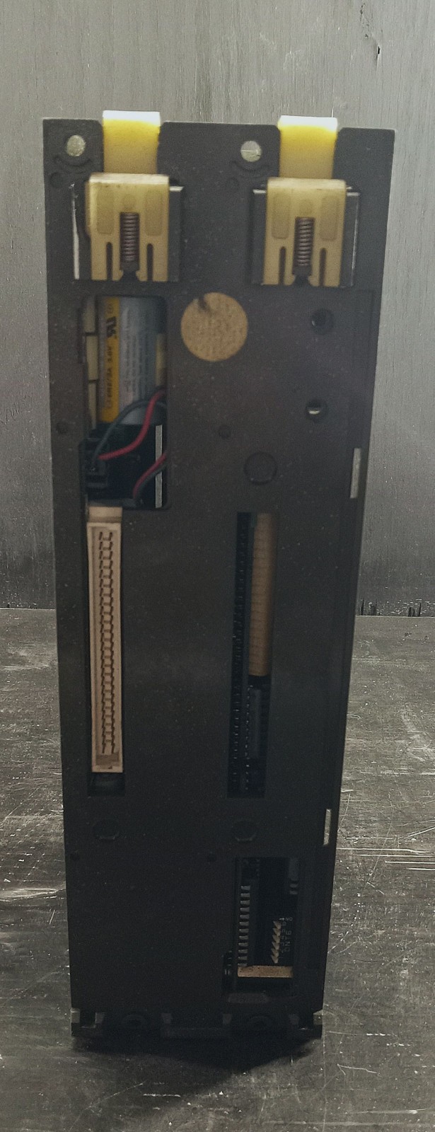 1 USED MITSUBISHI AD72 MELSEC PROGRAMMABLE CONTROLLER NNB ***MAKE OFFER***