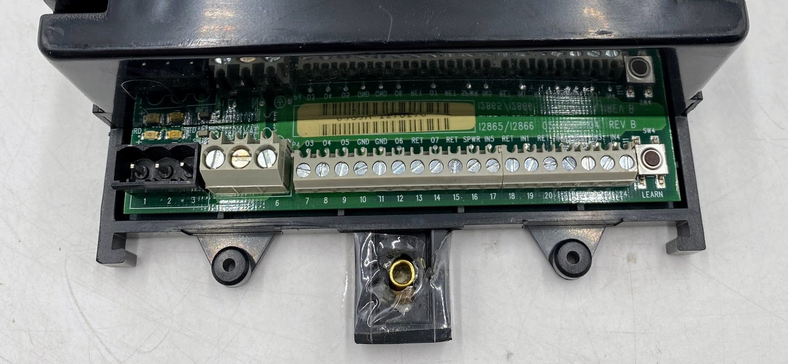 Andover Controls I2865 VAV Controller with Built-In Actuator & Belimo LM24-M