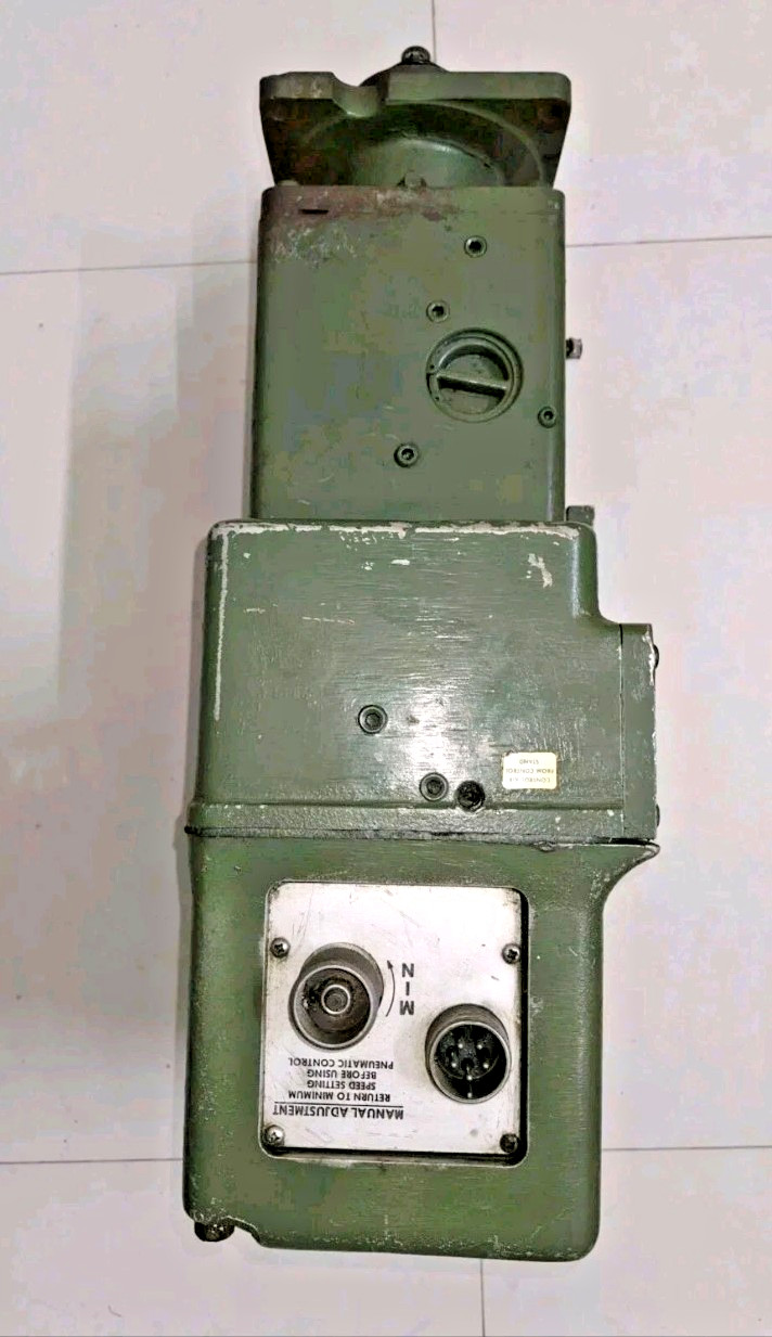 WOODWARD PGA A8557-596 GOVERNOR – USED