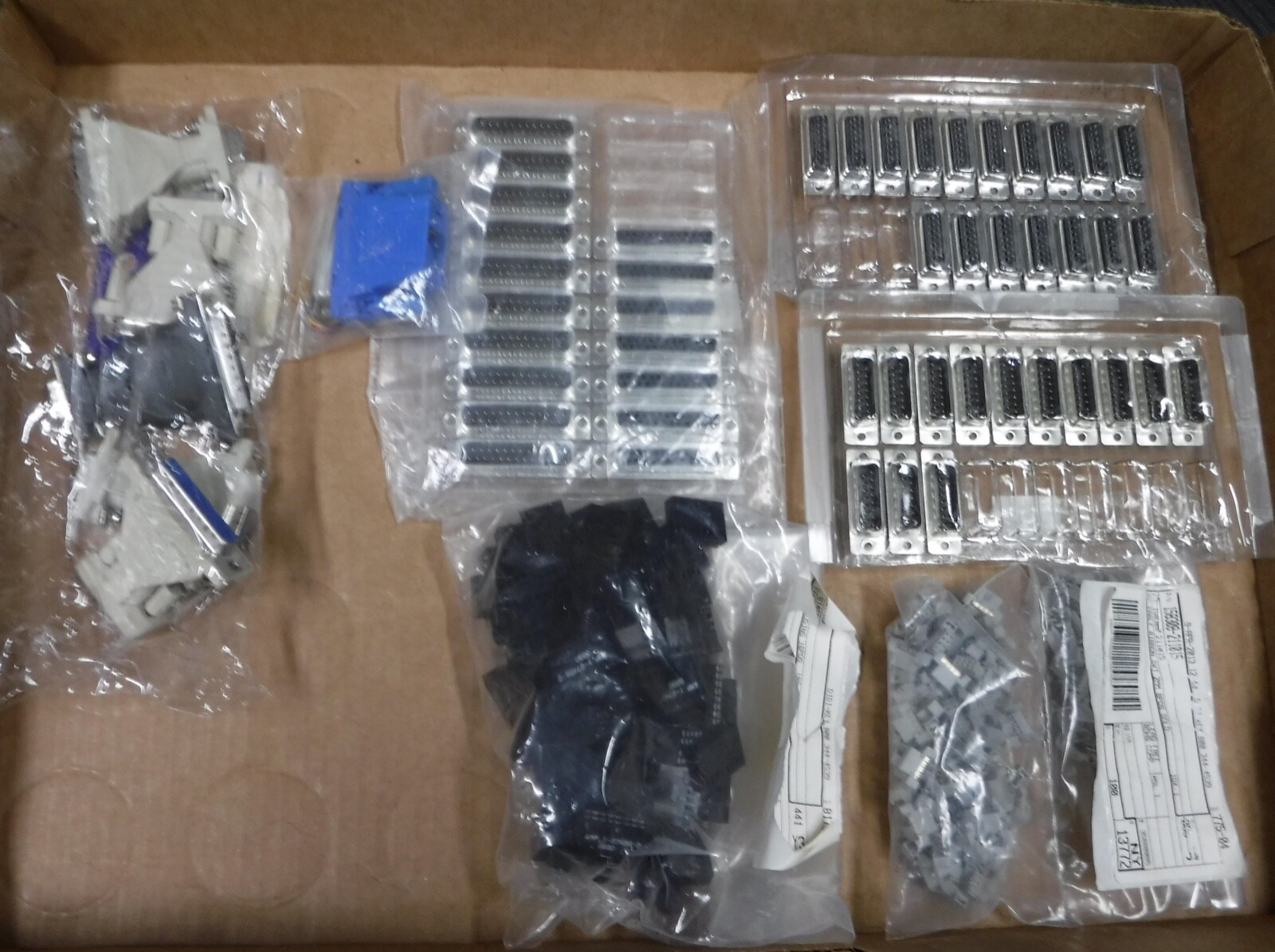 ASSORTED LOT OF PACKAGED COMPUTER CONNECTOR AND PARTS FREE SHIPPING