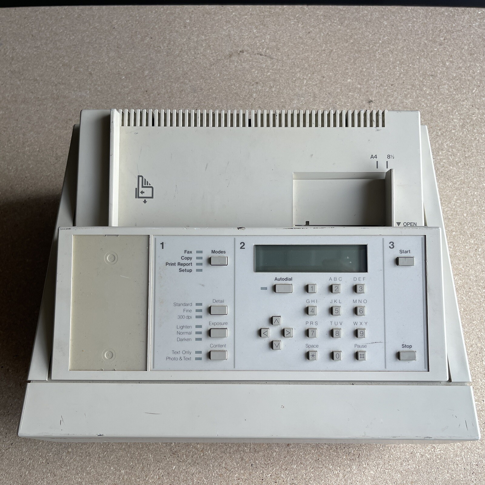 Hewlett Packard C1740A HP LaserJet FAX Vintage Machine, Power On