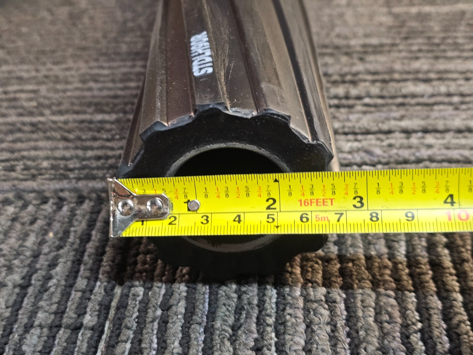 (QTY 2) Midwest Rubber L65N90-12NB150 HR-0449 12″, Left, Rubber Husker Rolls