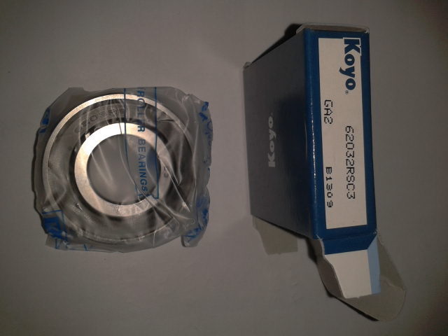 6203.2RSC3,17mm id x 40mm od x 12mm wide sealed deep groove ball bearings JAPAN