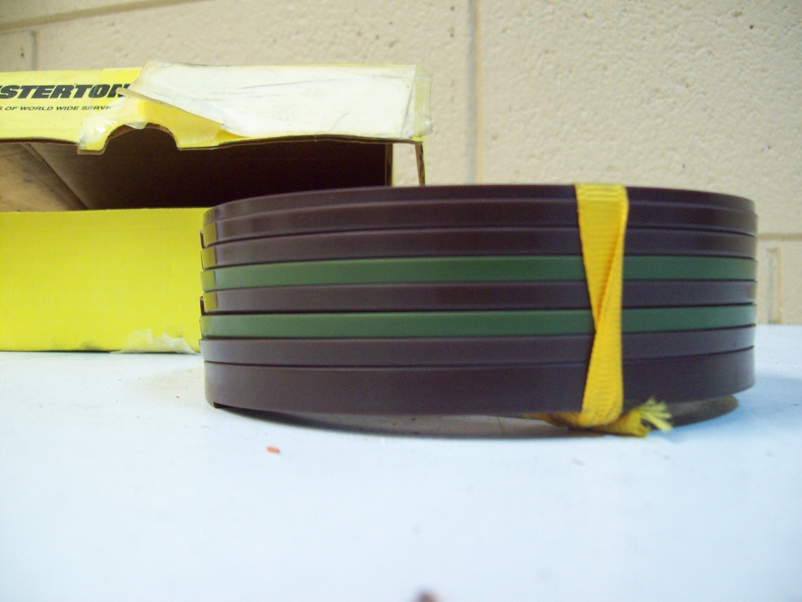 CHESTERTON SUPER PARACHUTE 4-1/4ID 5-1/4OD 1-7/32STACK 8-RINGS – NEW – FREE SHIP