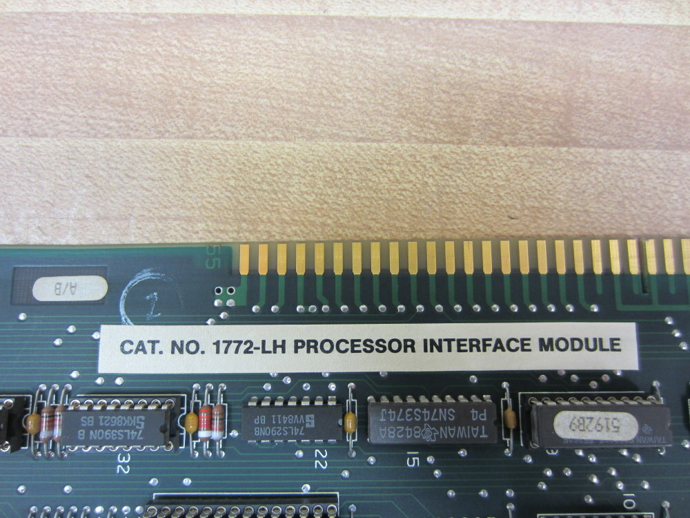 Allen Bradley 1772-LH Interface Module 1772LH W/O Key