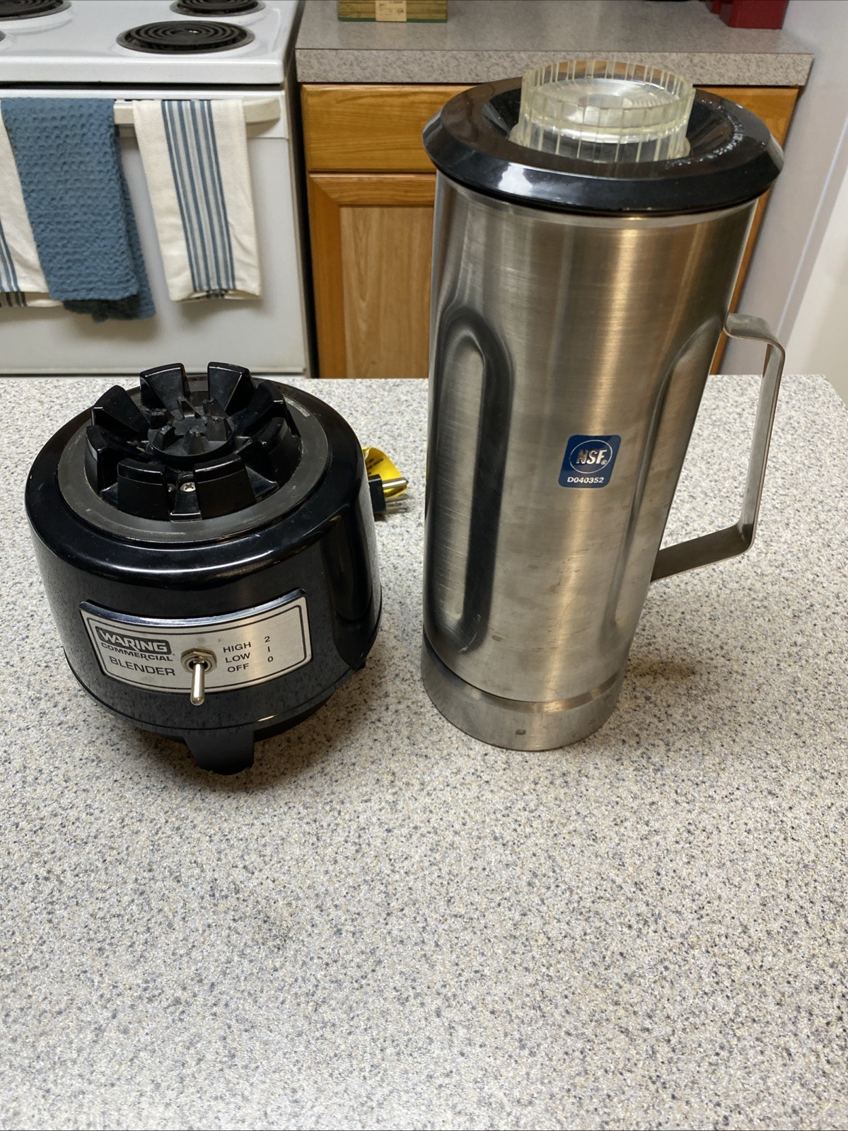 WARING COMMERCIAL BLENDER HGBPBKS6 HGB150 Metal Jar, Lid, Base Complete Vgc