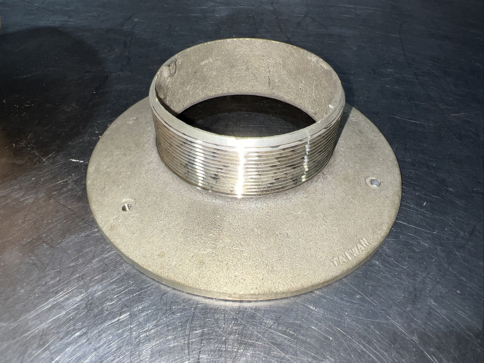 JAY R. SMITH MFG. CO Floor Drain Body 9213 Nos Surplus. ID 2